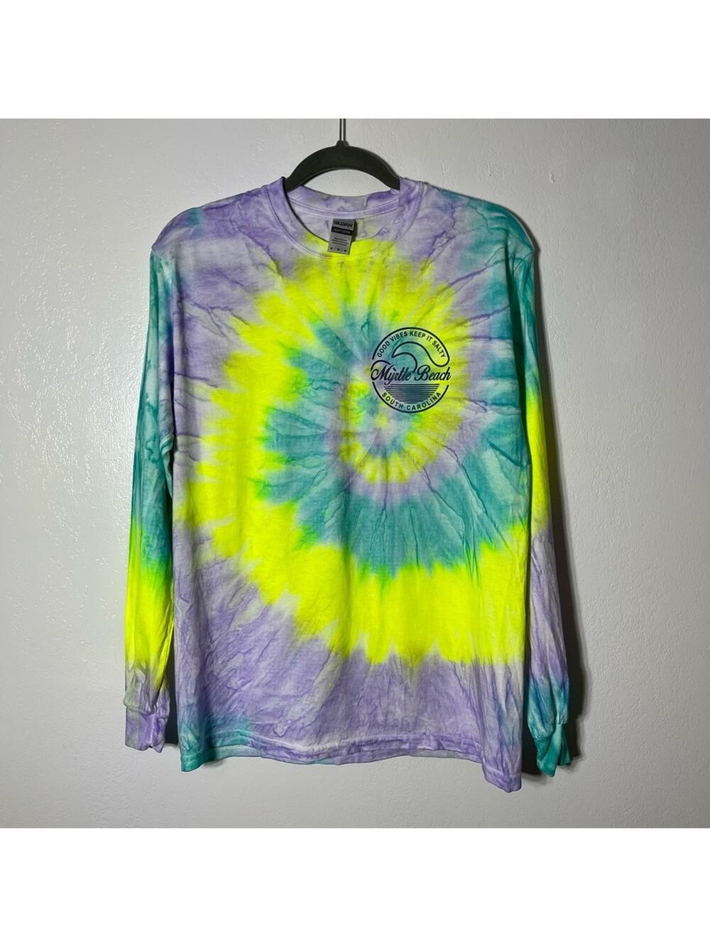 Gildan, Tie Dye Myrtle Beach Long Sleeve Shirt. Size Medium. Like new condition!